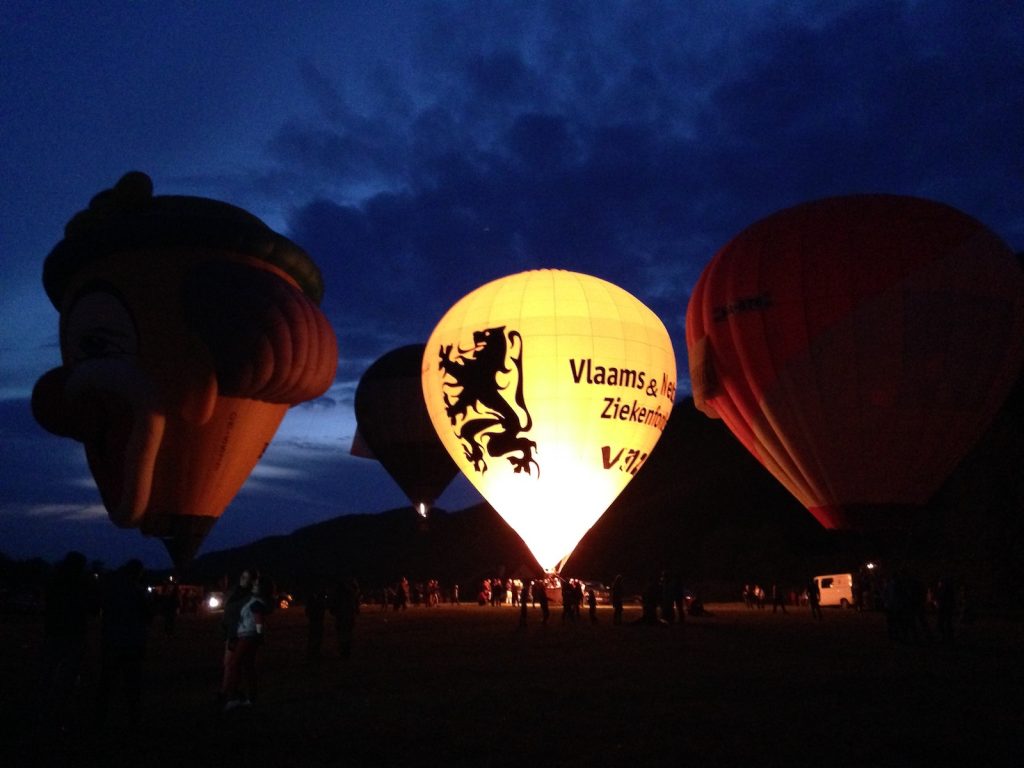 Festivalul baloanelor cu aer cald din Câmpu Cetății